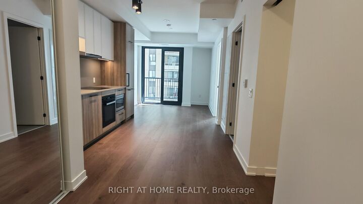 Property Photo:  91 Montclair Avenue 1205  ON M5P 0B1 