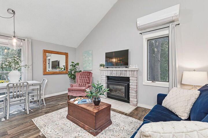 Property Photo: 442 Oxbow Crescent ON L9Y 5B4