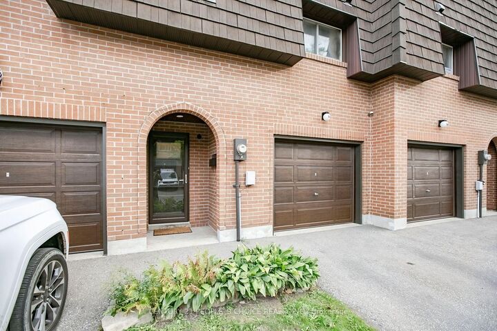 Property Photo:  98 Darras Court  ON L6T 1W7 