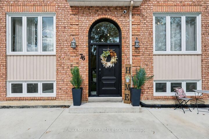 Property Photo:  76 Edenbridge Drive  ON L3W 0K8 