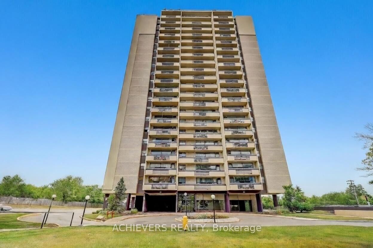 Property Photo: 1455 Lawrence Avenue W 1004 ON M6L 1B1