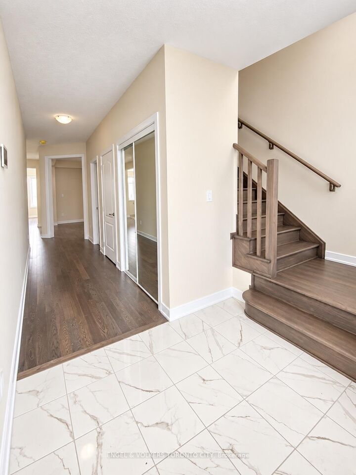 Property Photo: 84 Sundin Drive ON N3W 0H2