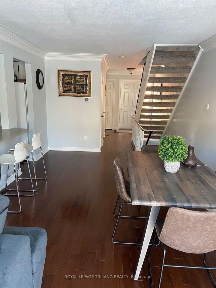 Property Photo:  342 Wilkins Street  ON N6C 5B2 