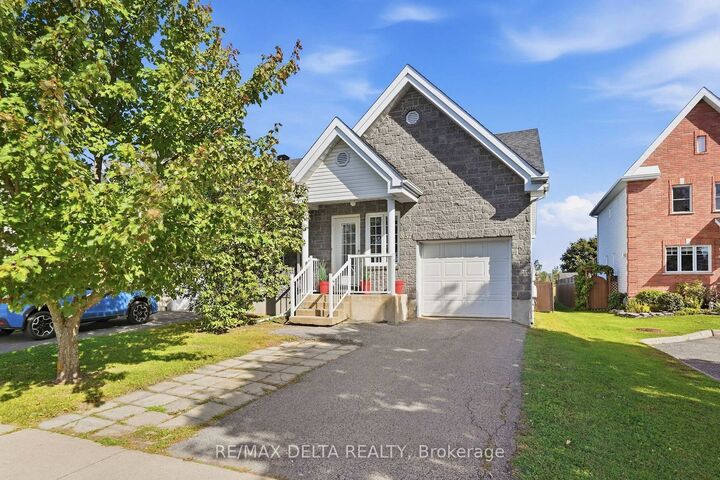 Property Photo:  851 Nelson Street W  ON K6A 3T3 