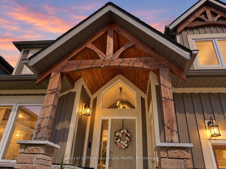 Property Photo: 8 Spooner Crescent ON L9Y 1T3