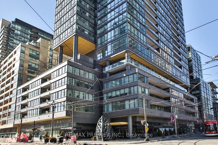 Property Photo:  8 Charlotte Street 1606  ON M5V 0K4 