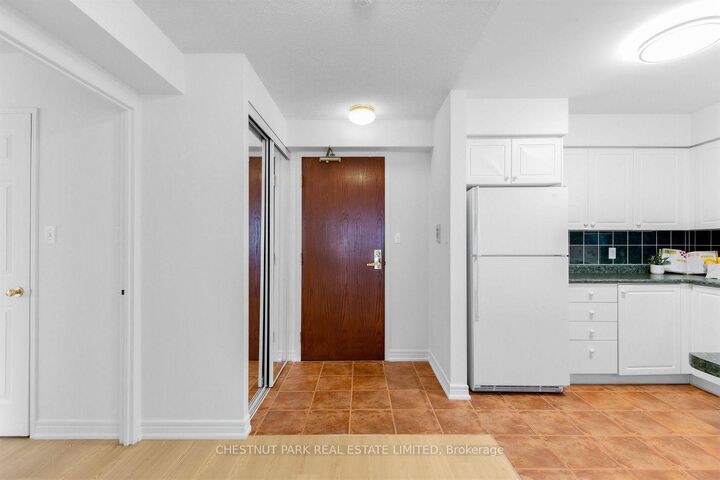 Property Photo:  35 Merton Street 505  ON M4S 3G4 
