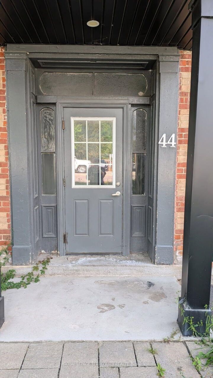Property Photo:  44 Main Street N 2  ON L7G 3G8 