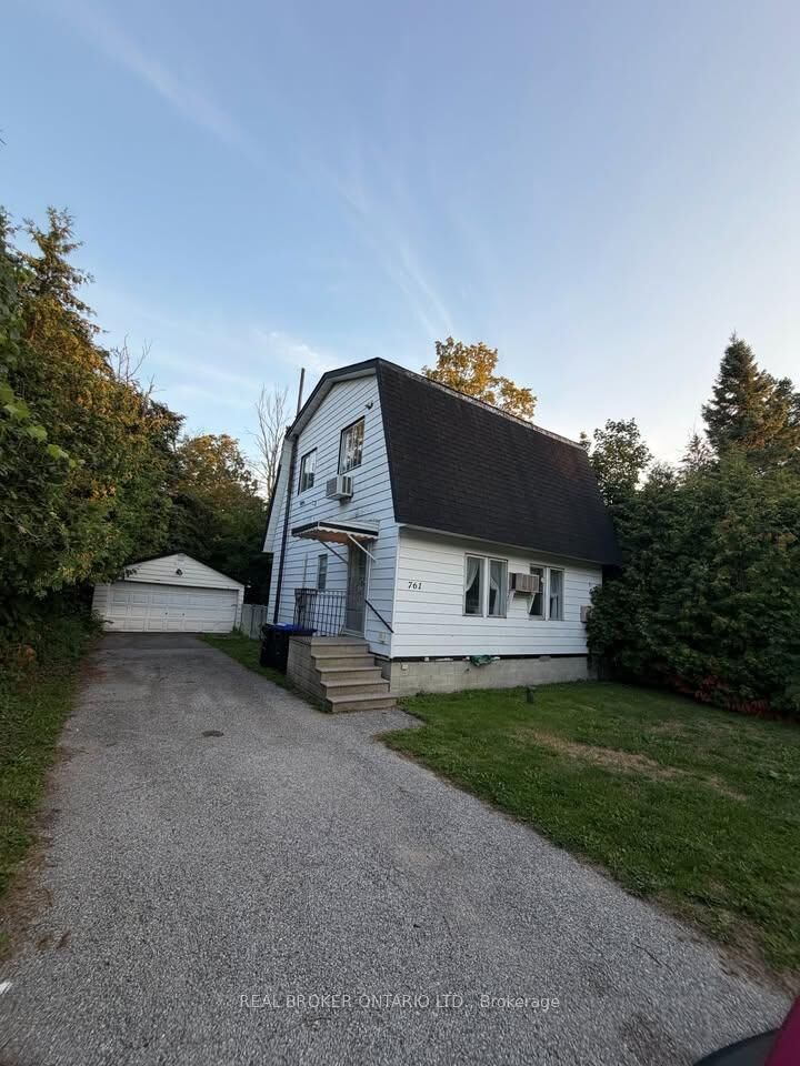 Property Photo:  761 Innisfil Beach Road  ON L9S 4E4 