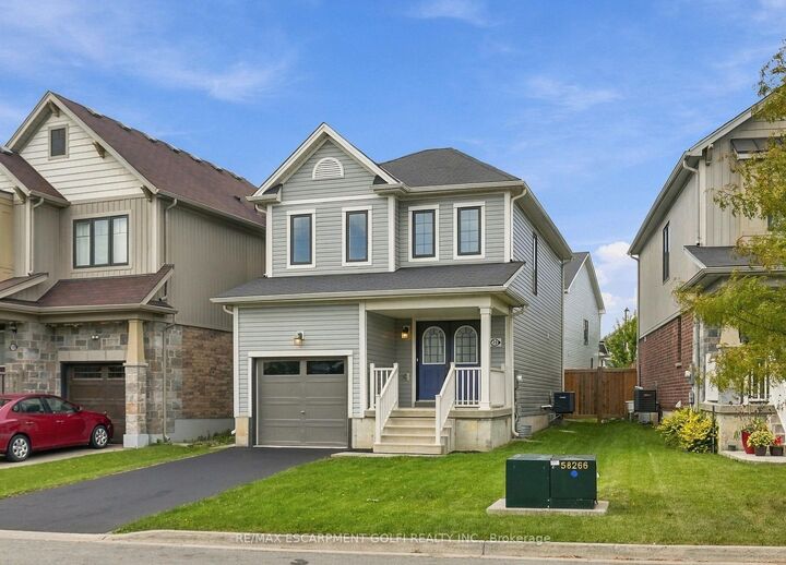Property Photo:  23 Patterson Drive  ON N3W 0B8 