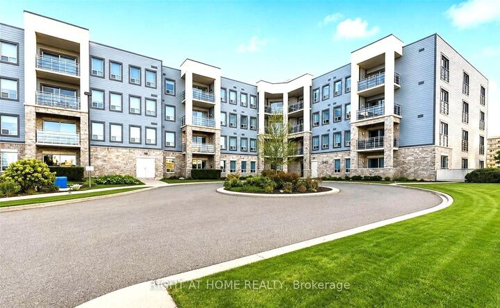 Property Photo:  340 Sugarcreek Trail 202  ON N6H 0G4 