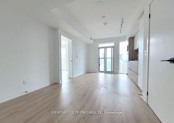 Property Photo:  319 Jarvis Street 1903  ON M5B 0C8 