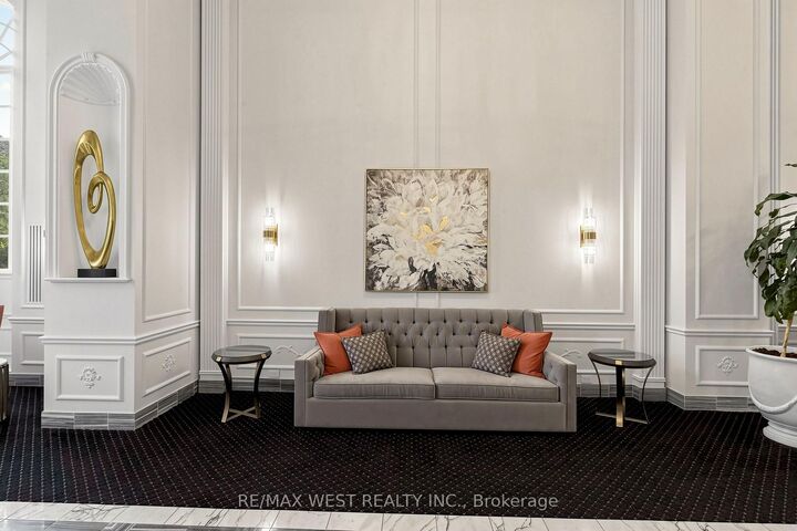 Property Photo:  2287 Lake Shore Boulevard W 1404  ON M8V 3Y1 
