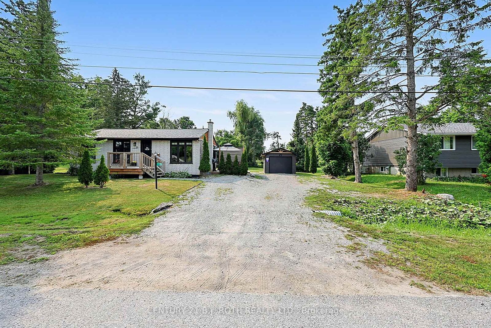 Property Photo:  25 Glengrove Avenue  ON L3V 0J9 