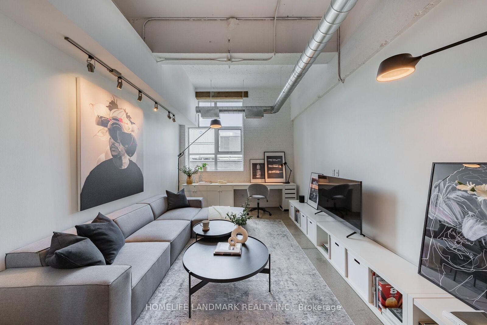 Property Photo:  155 Dalhousie Street 1036  ON M5B 2P7 