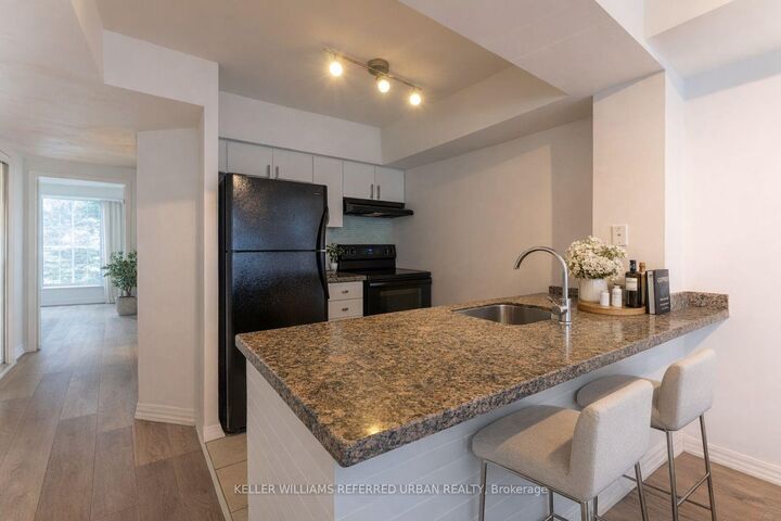 Property Photo:  3 Everson Drive 651  ON M2N 7C2 