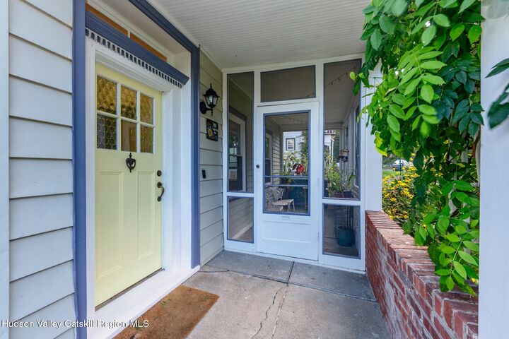 Property Photo:  140 Linderman  NY 12401 