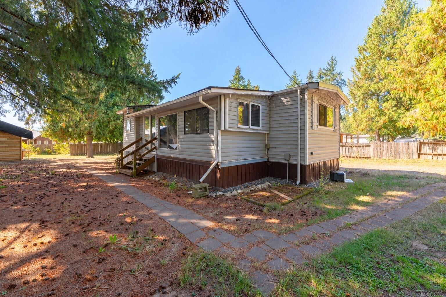Property Photo: 2187 Fishers Dr BC V9X 1K2