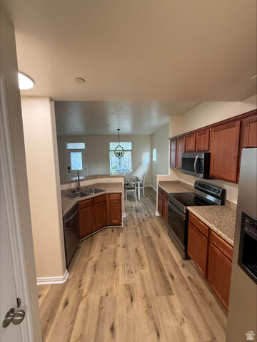 Property Photo: 11432 S Oakmond Rd W UT 84009