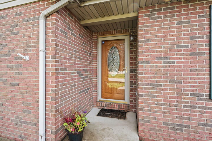 Property Photo:  3241 Sioux Drive  OH 45356 