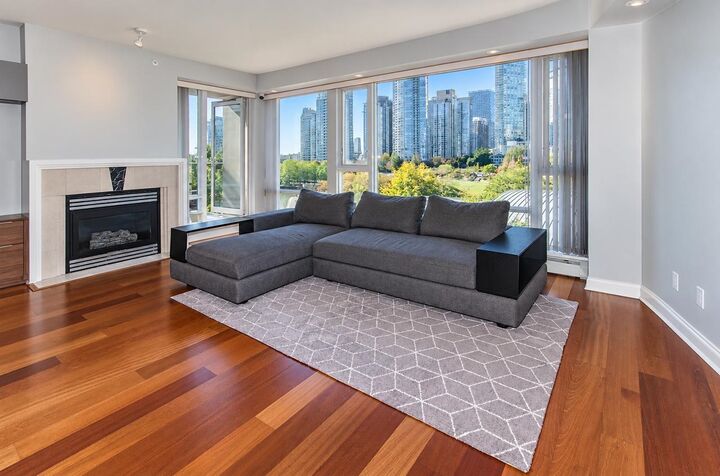 Property Photo:  1383 Marinaside Crescent 702  BC V6Z 2W9 