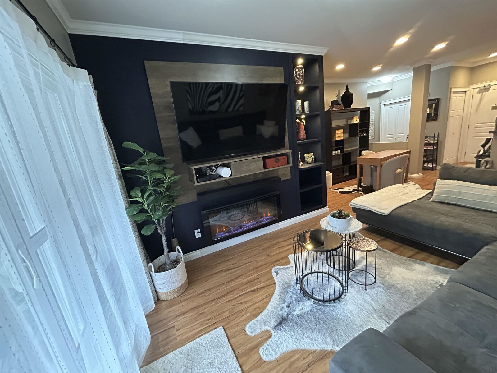 Property Photo:  12090 227th Street 305  BC V2X 6J5 