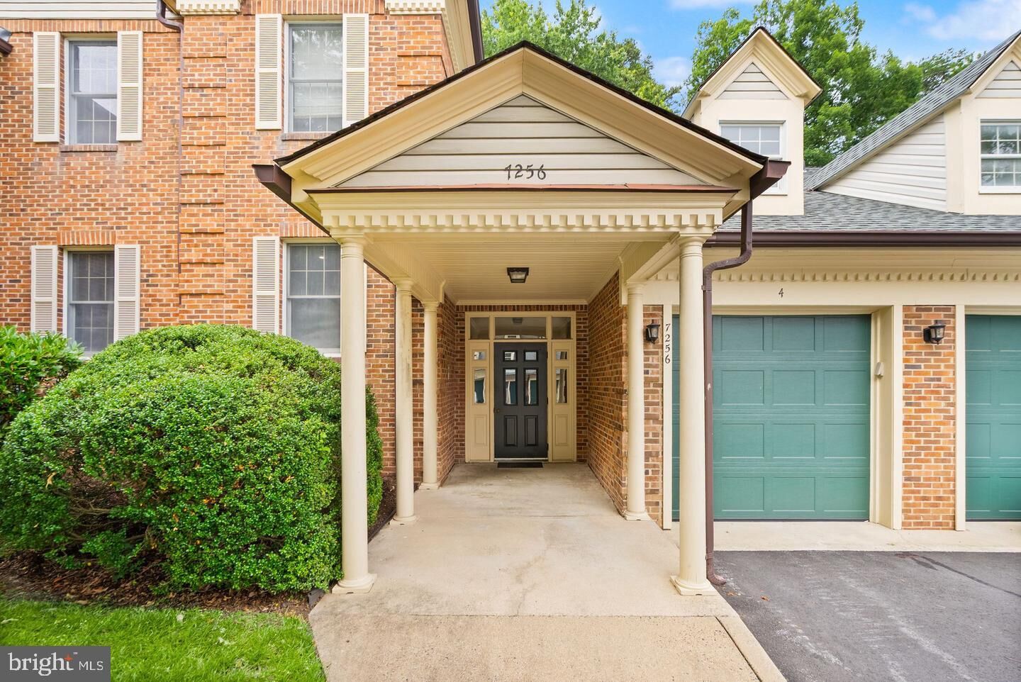 Property Photo:  7256 Glen Hollow Court 2  VA 22003 