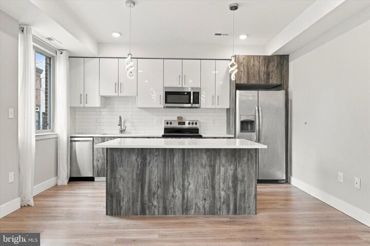 Property Photo:  2348 Mountain Street  PA 19145 