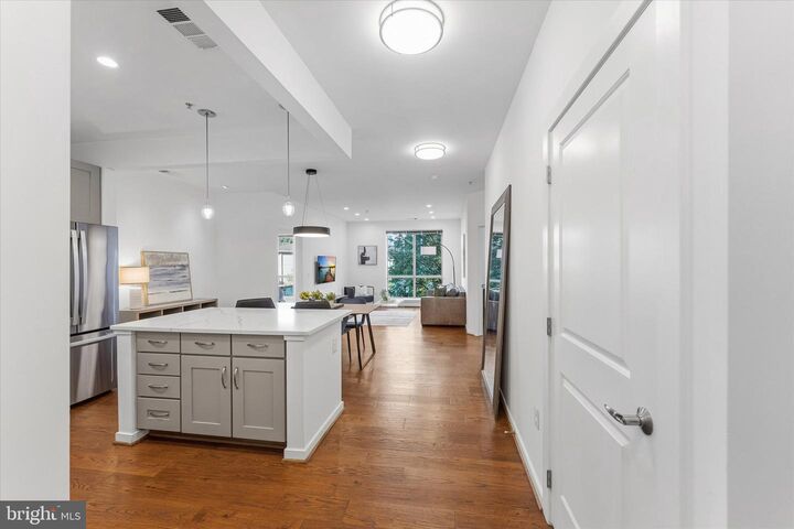 Property Photo: 2200 N Westmoreland Street 232 VA 22213