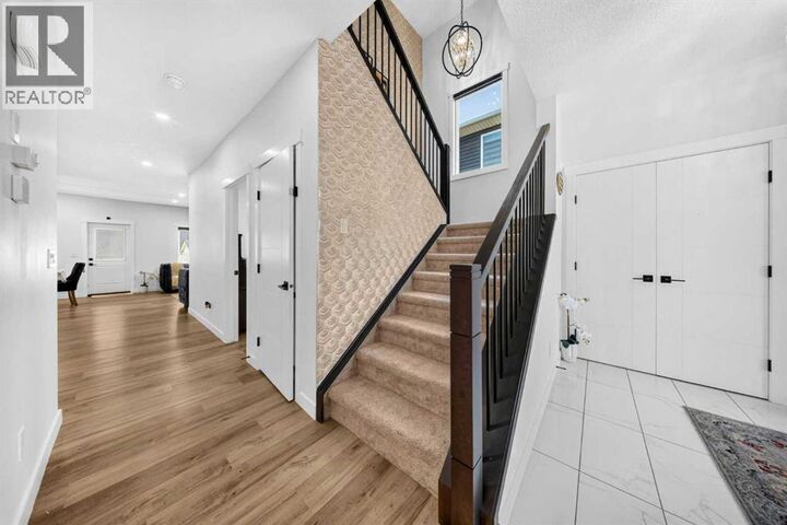 Property Photo: 149 Baysprings Gardens AB T4B 5C5