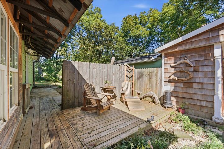 Property Photo:  807 218 Highway E  NC 28110 