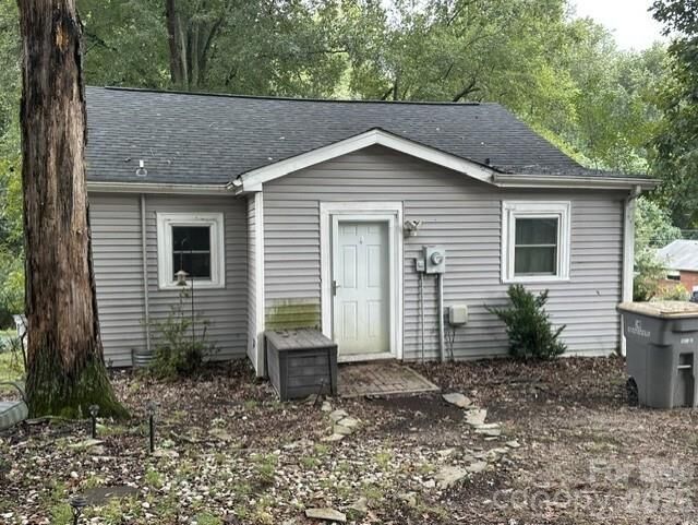 Property Photo:  206 Pethel Street  NC 28081 