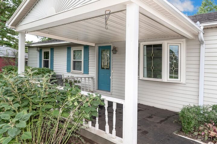 Property Photo: 8041 W Chester Road OH 45069