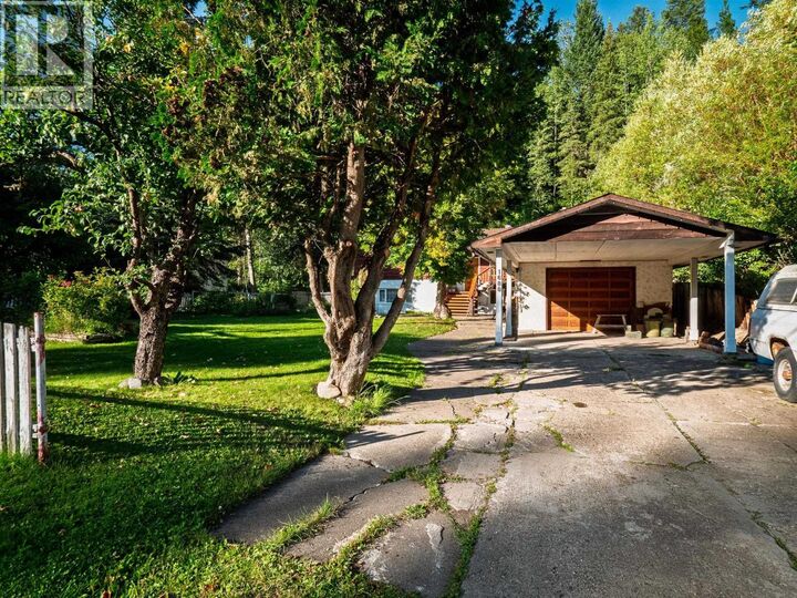 Property Photo:  1688 Aintree Drive  BC V2K 1H5 