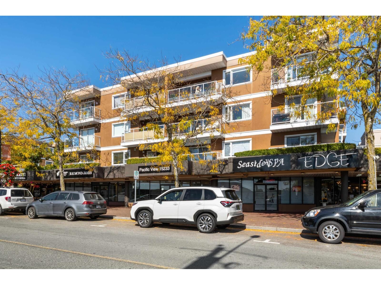 Property Photo:  15233 Pacific Avenue 306  BC V4B 1P8 