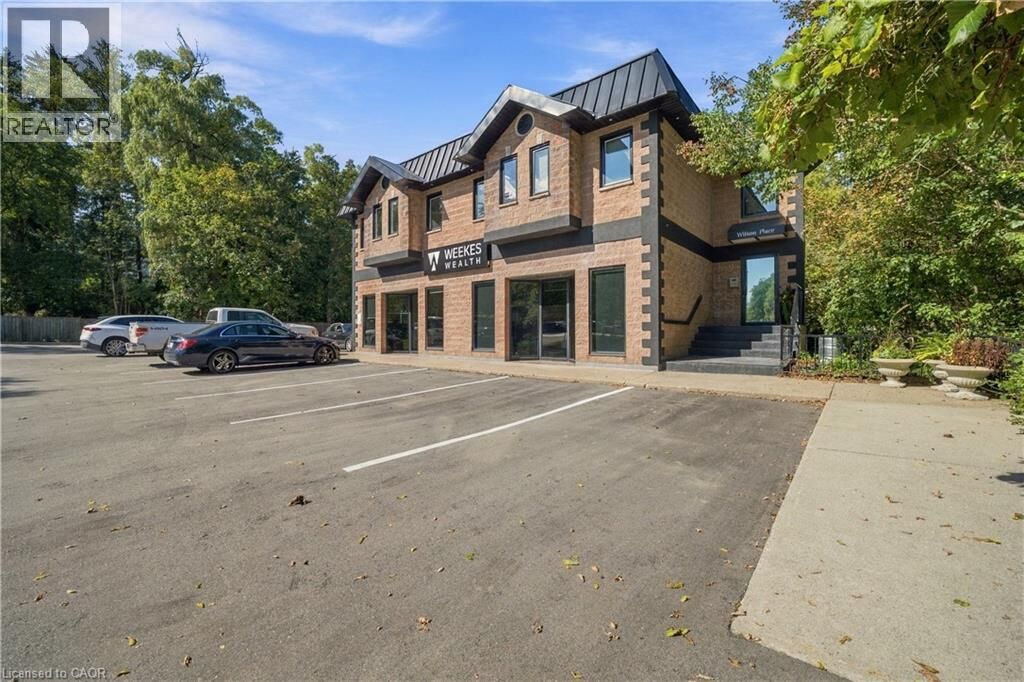 Property Photo:  469 Wilson Street East 205  ON L9G 2C4 