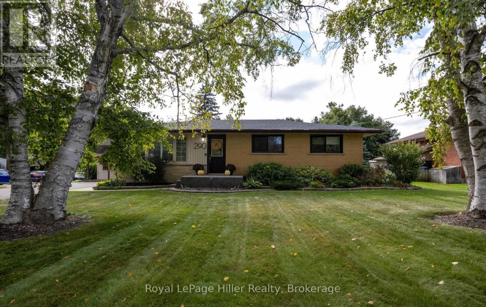 Property Photo:  290 Hope Street  ON N0B 2R0 