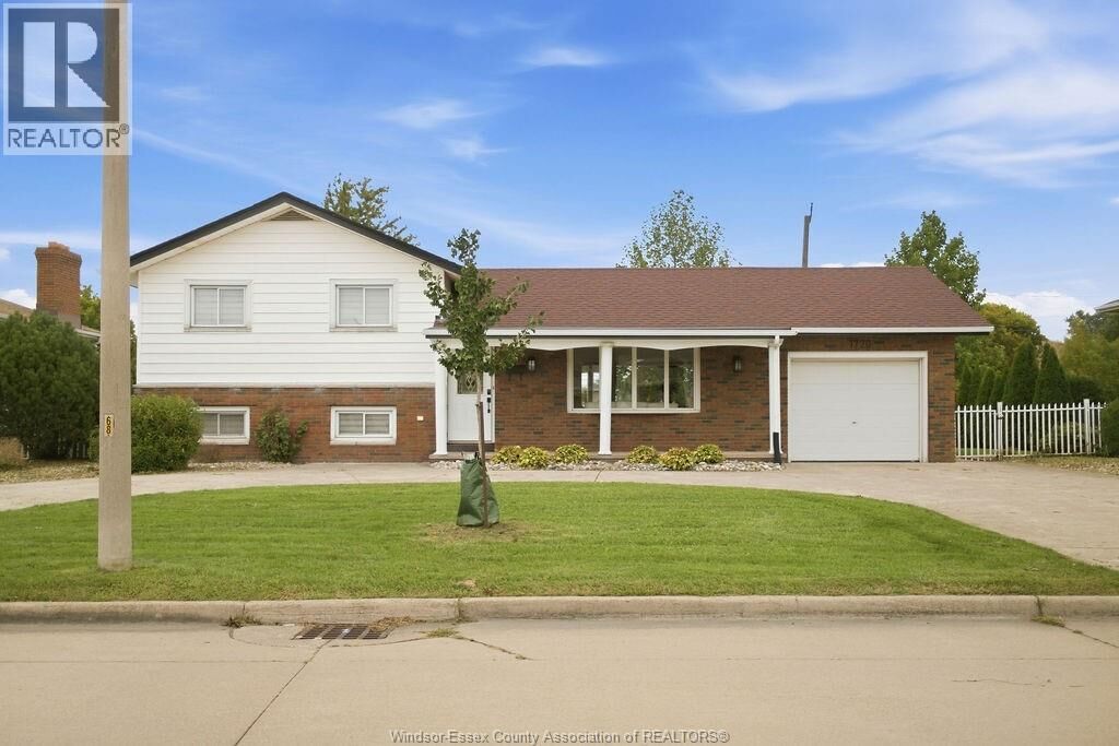 Property Photo:  1720 Partington  ON N8W 3R8 