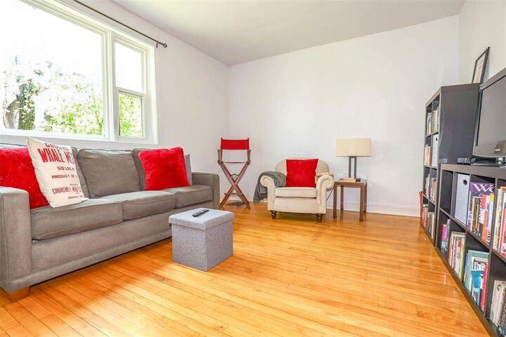 Property Photo:  532 Dominion Street  MB R3G 2N2 