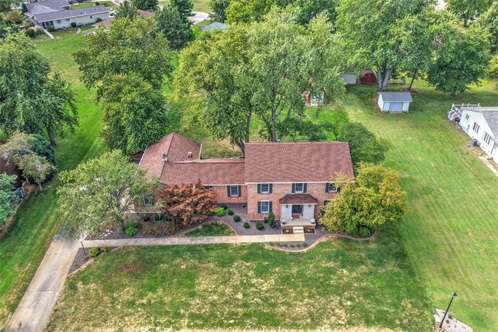 Property Photo:  5527 Oakland Avenue  IL 62535 