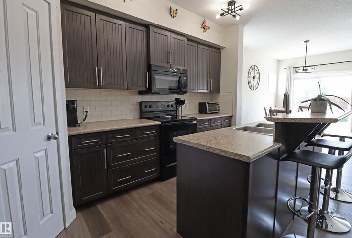 Property Photo: 44 Hartwick Manor AB T7X 0L8