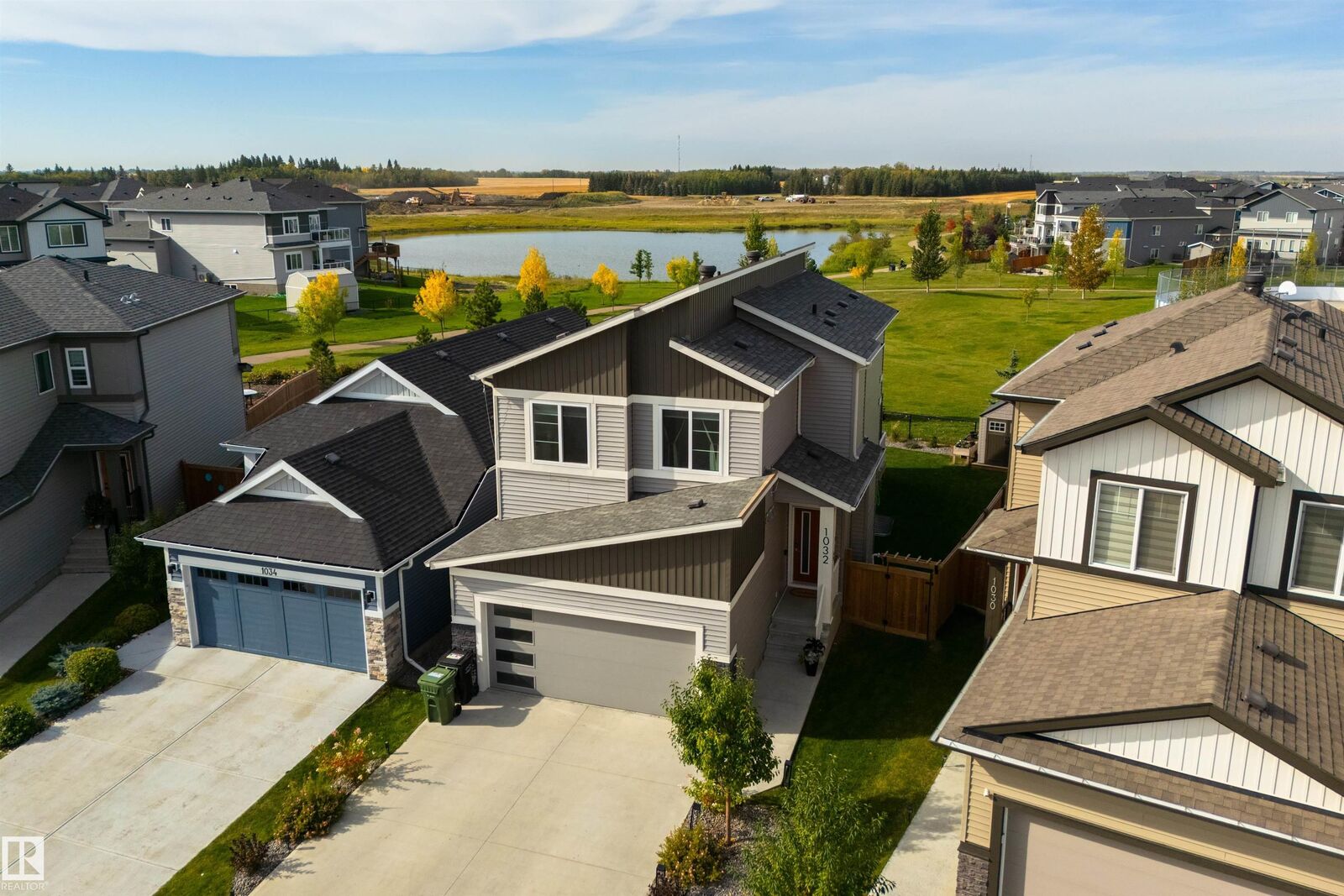 Property Photo:  1032 Berg Place  AB T9E 1M4 