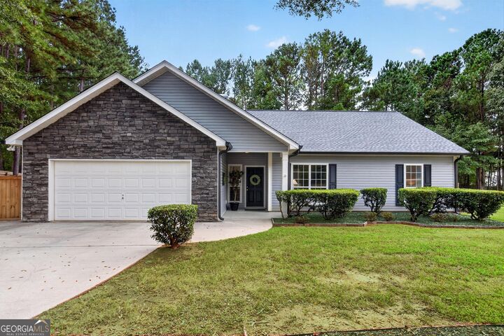 Property Photo: 371 Northridge Drive GA 30276