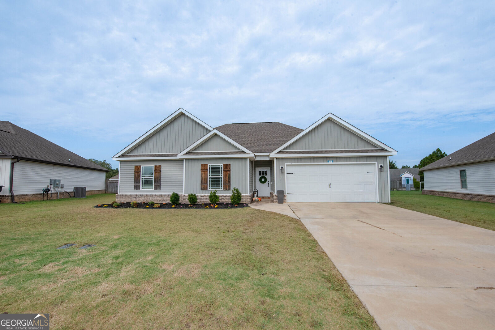 Property Photo: 121 Locks Heath Court GA 31069
