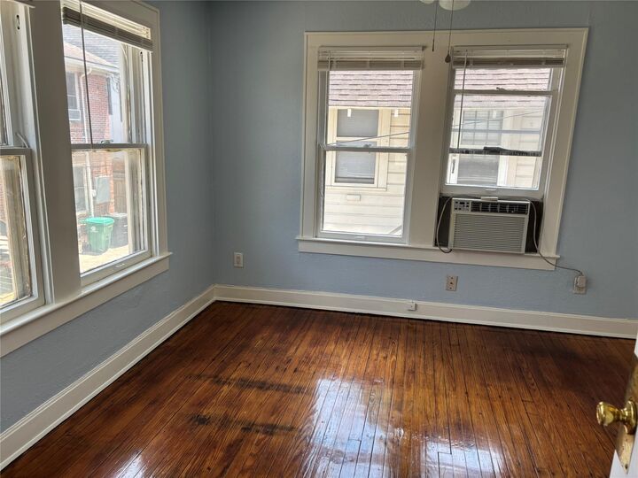 Property Photo: 4306 Pease Street Street 1/2 TX 77023