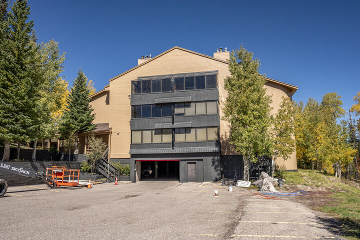 Property Photo:  150 W Ridge View St #225  UT 84719 