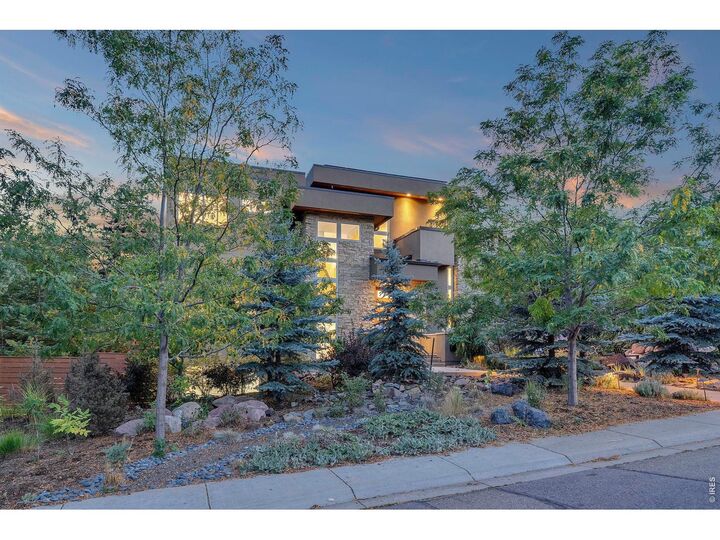 Property Photo: 350 15th St CO 80302