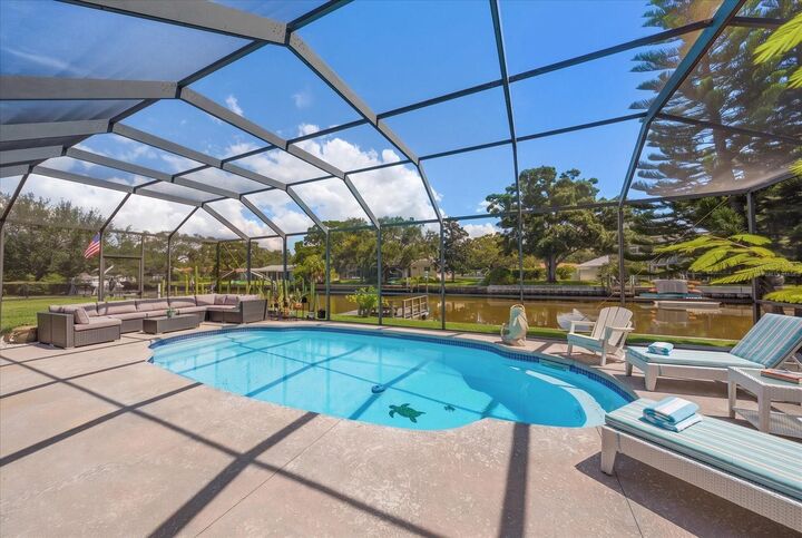 Property Photo: 1641 Sherbrook Road FL 33764