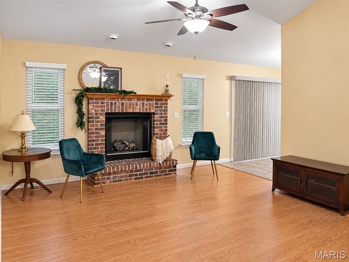 Property Photo: 2162 Warwick Castle MO 63052