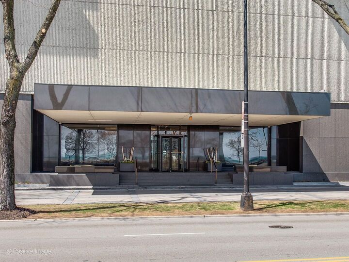 Property Photo:  1212 N Lake Shore Drive 16cs  IL 60610 
